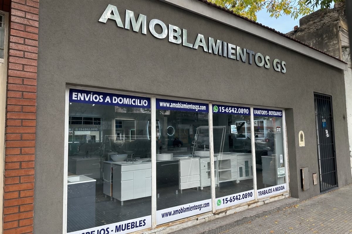 Fachada del local de Amoblamientos GS en Av. Juan de Garay 3366